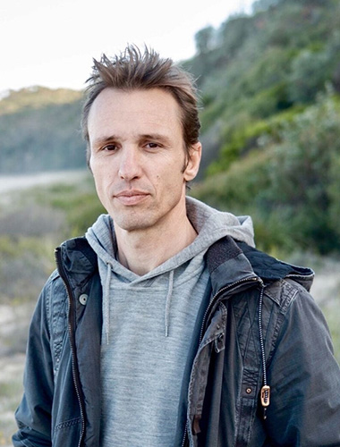 Markus Zusak image