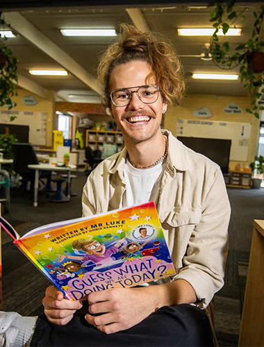 Luke  Springer image