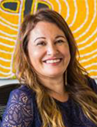 Larissa  Behrendt image